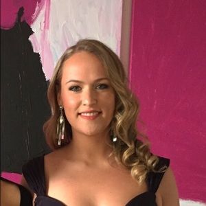 Meet your Posher, Adriana